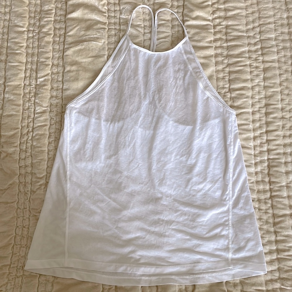 WHITE LULULEMON TANK SIZE 8